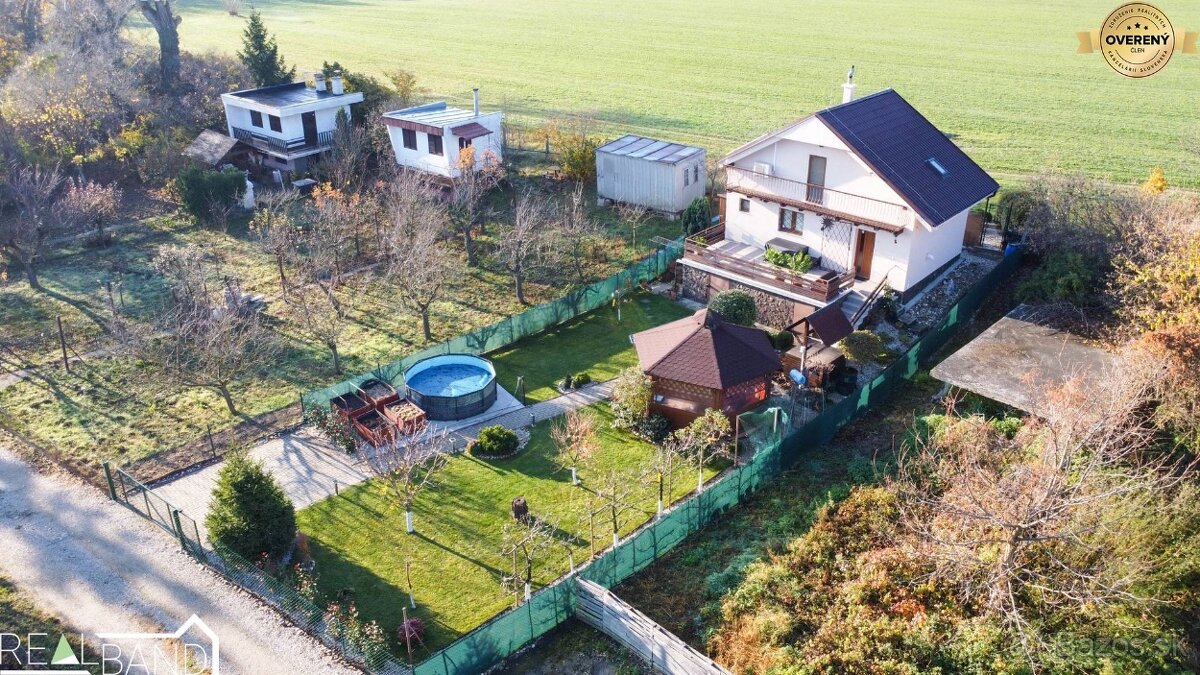 NA PREDAJ MODERNÁ REKREAČNÁ CHATA S FOTOVOLTIKOU – ŠTRKOVKA - 7