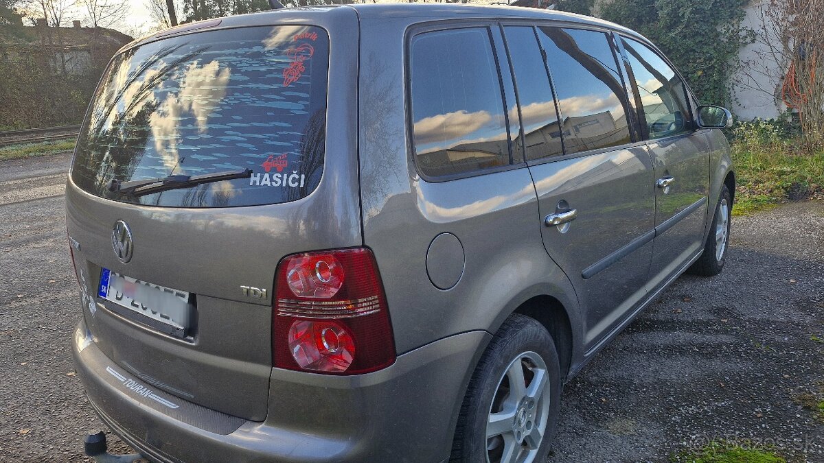 Volkswagen Touran 1.9 - 7