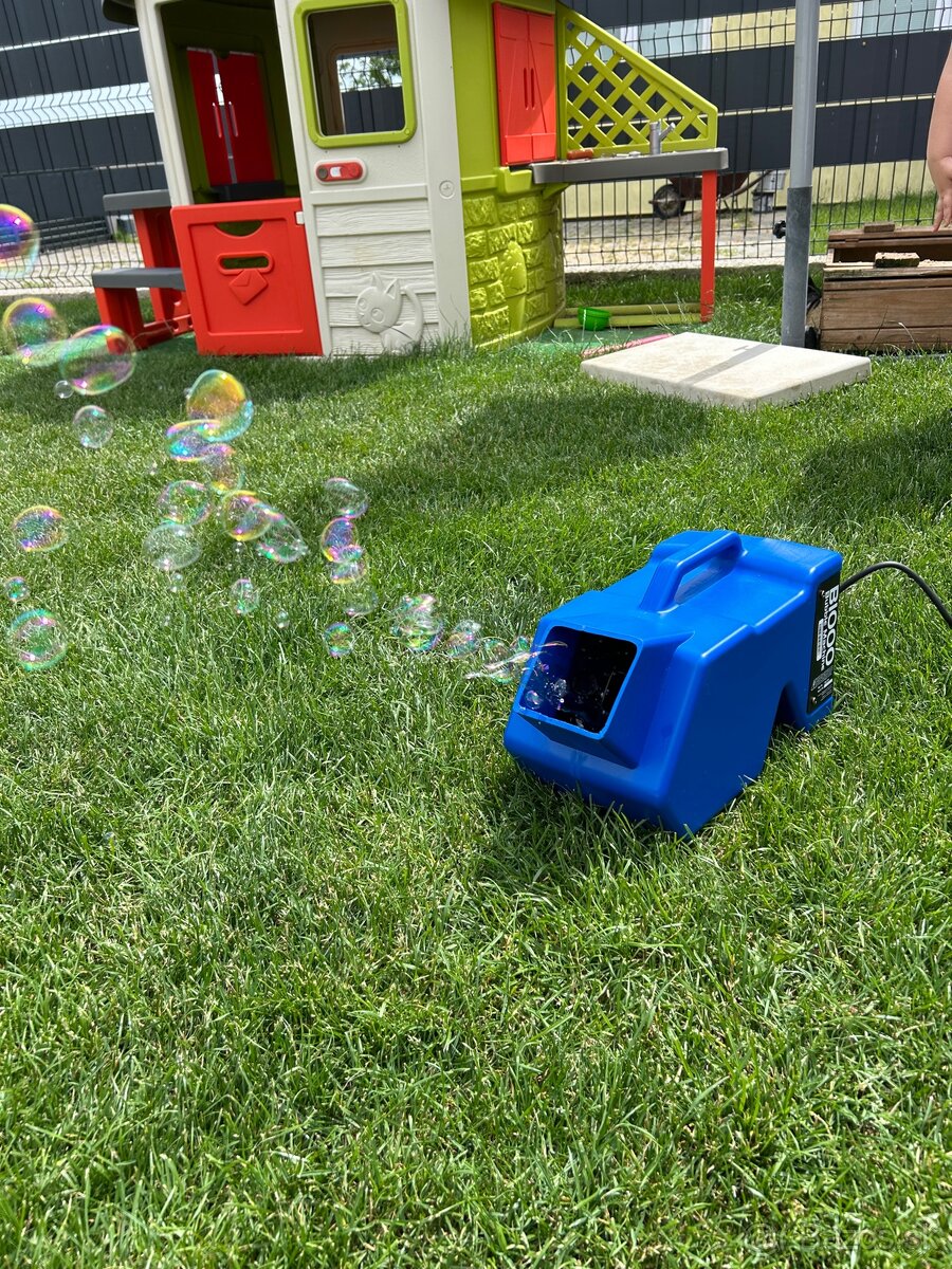 Prenájom skakaci hrad - 7