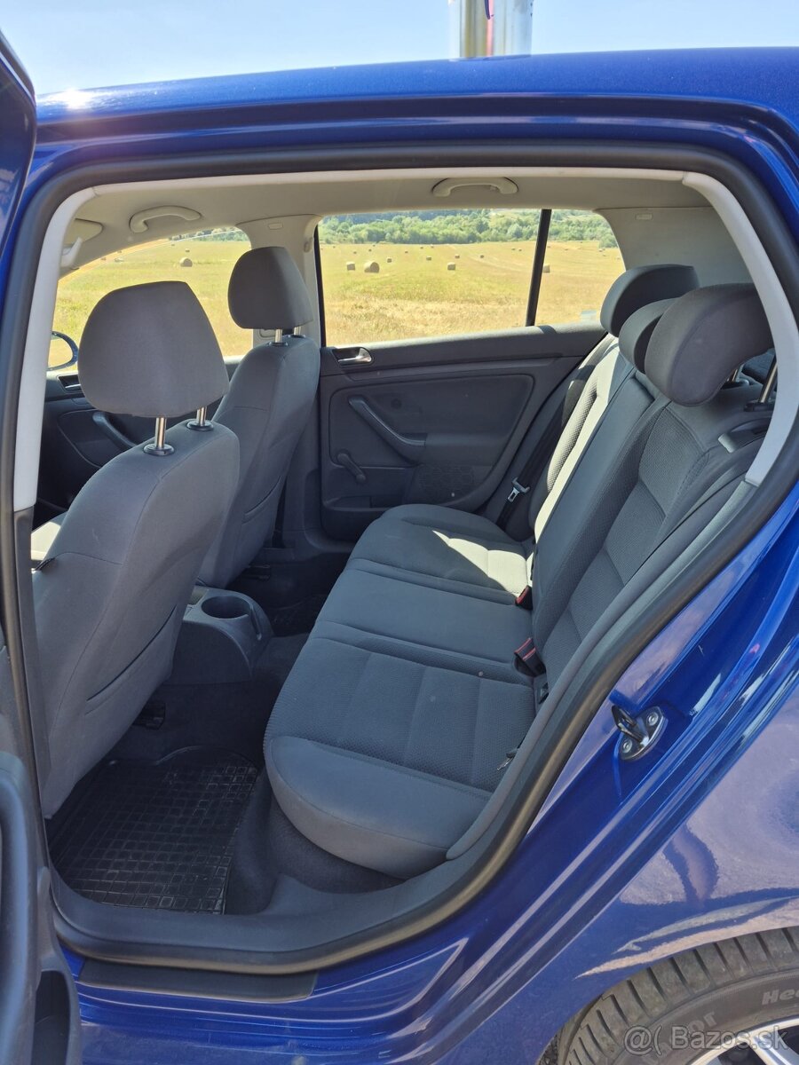 Volkswagen Golf 5 - 7