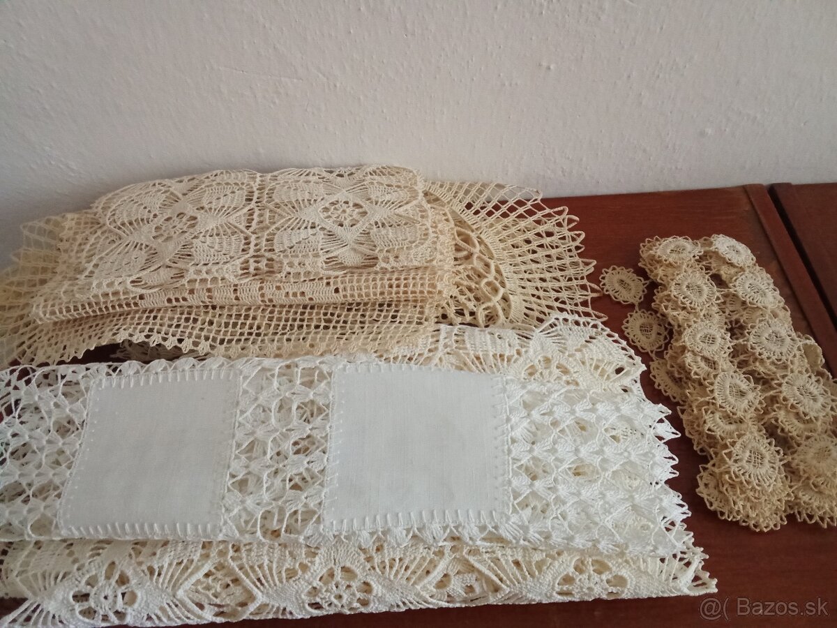Predám háčkované obrusy malé a veľké a výšivky - 7