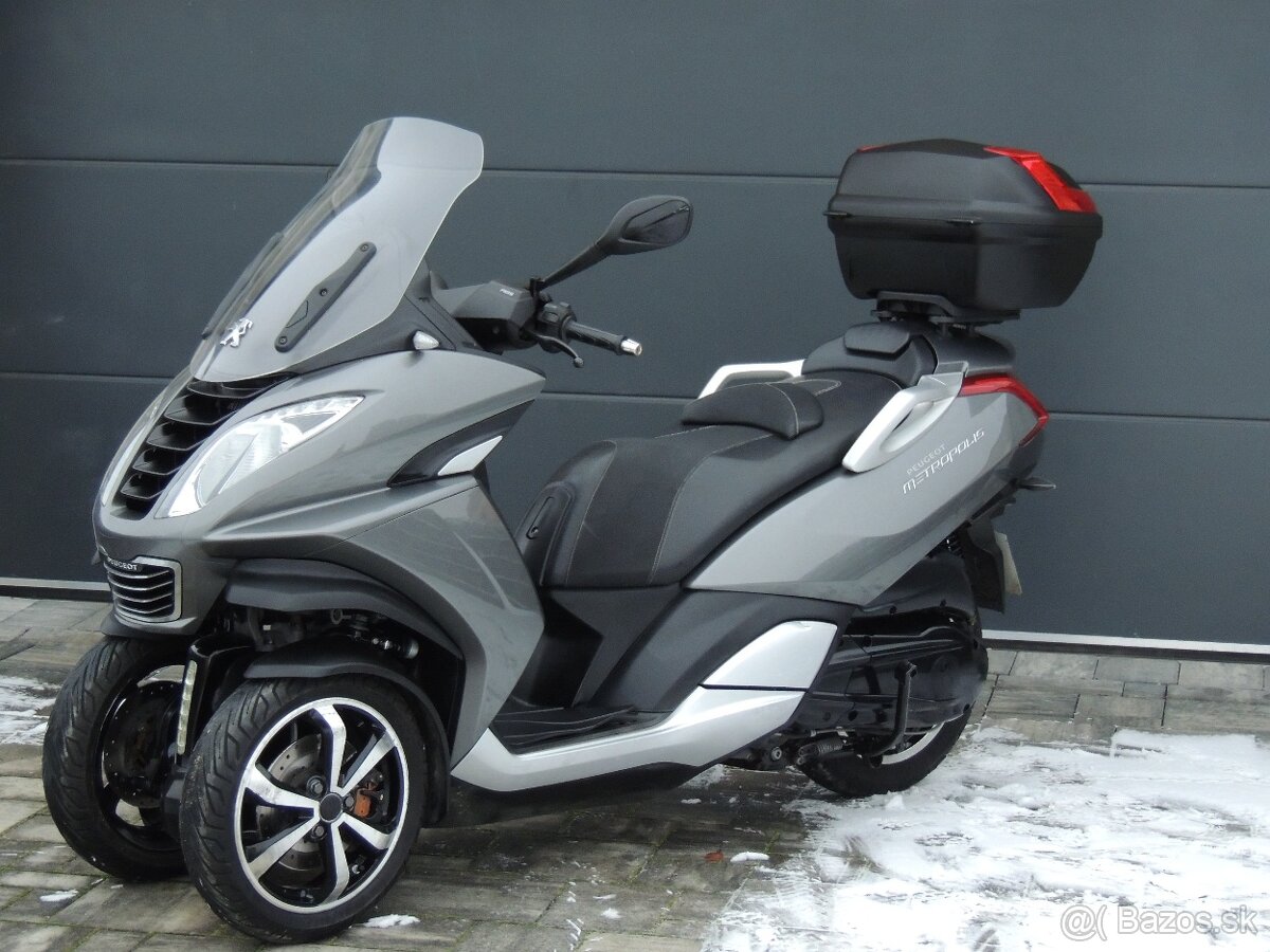 PEUGEOT METROPOLIS 400 2017 ABS TCS,,B" vodičák - 7