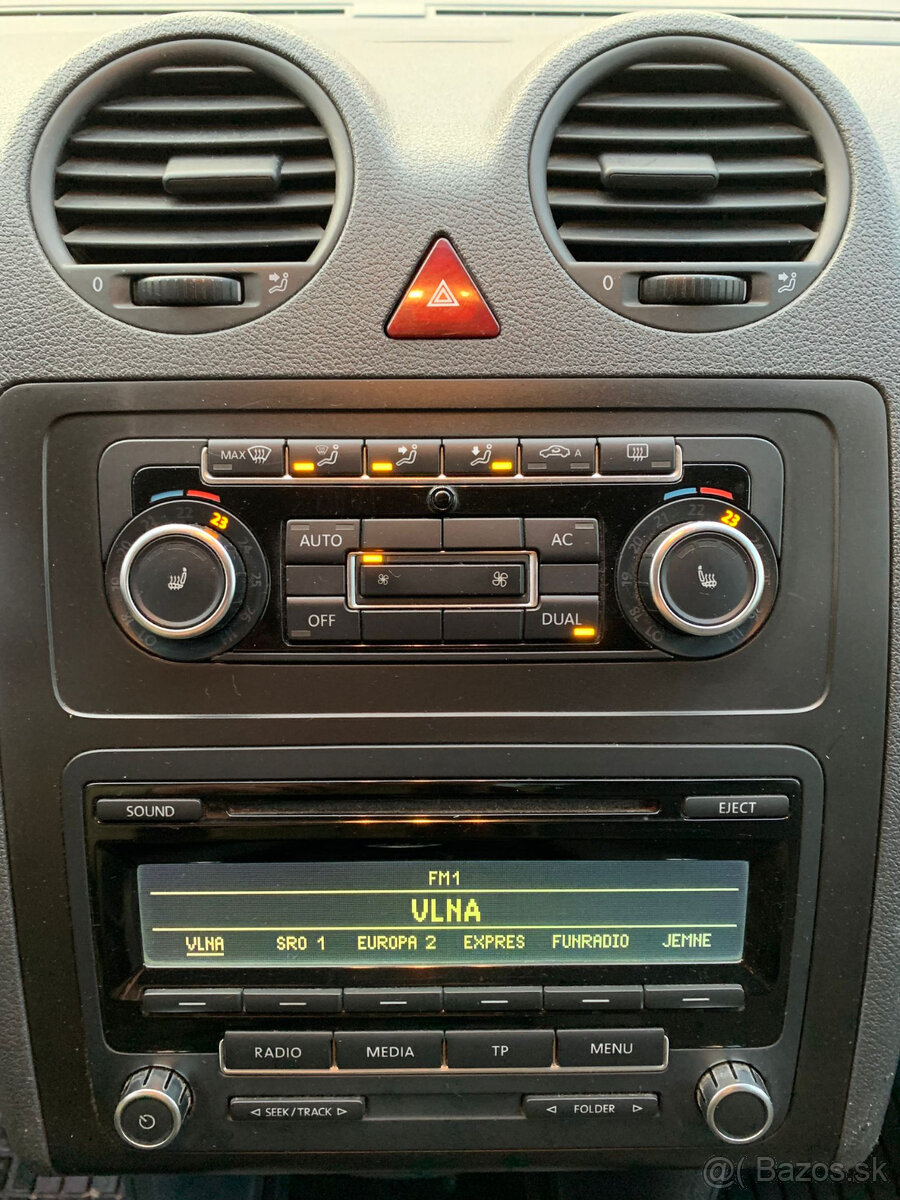 VW Caddy 1,6 75kw, 2011 nová stk. - 7