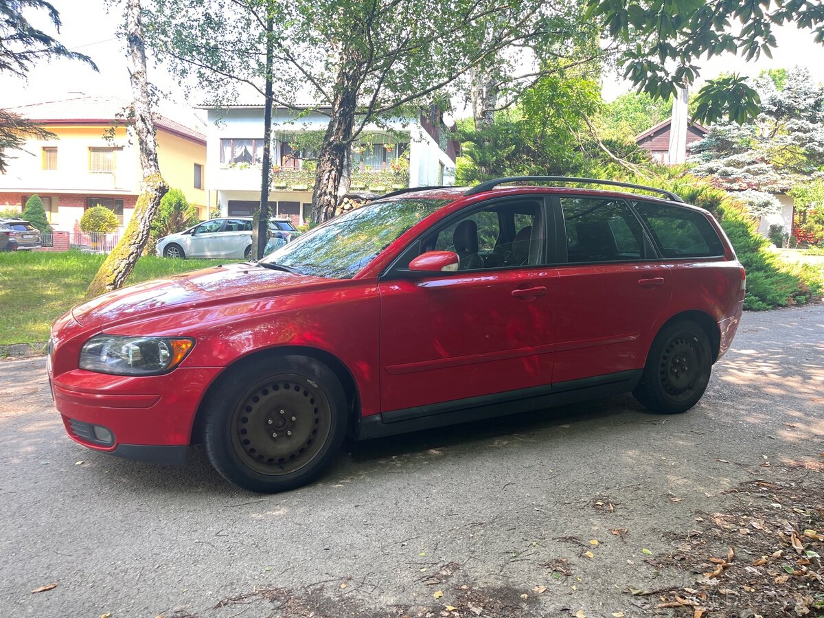 Predám ND na Volvo V50 2.0D 2005 - 7