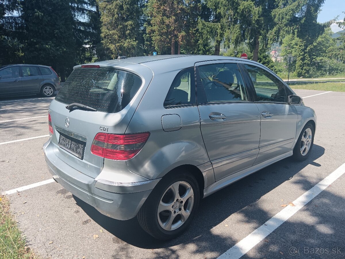 Mercedes b 180cdi - 7