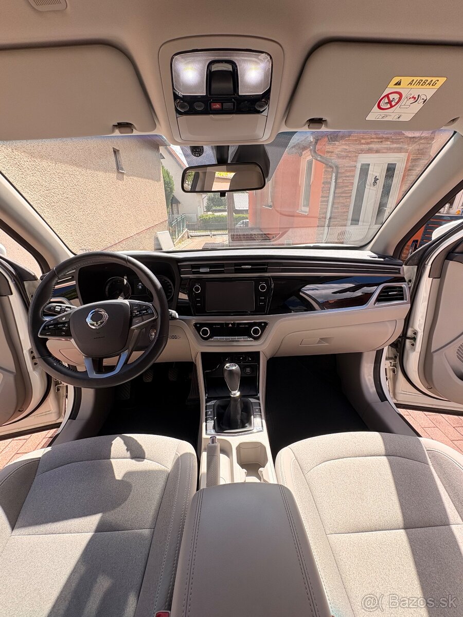 Predám Ssangyong Korando 1,5 GTI-T - 7