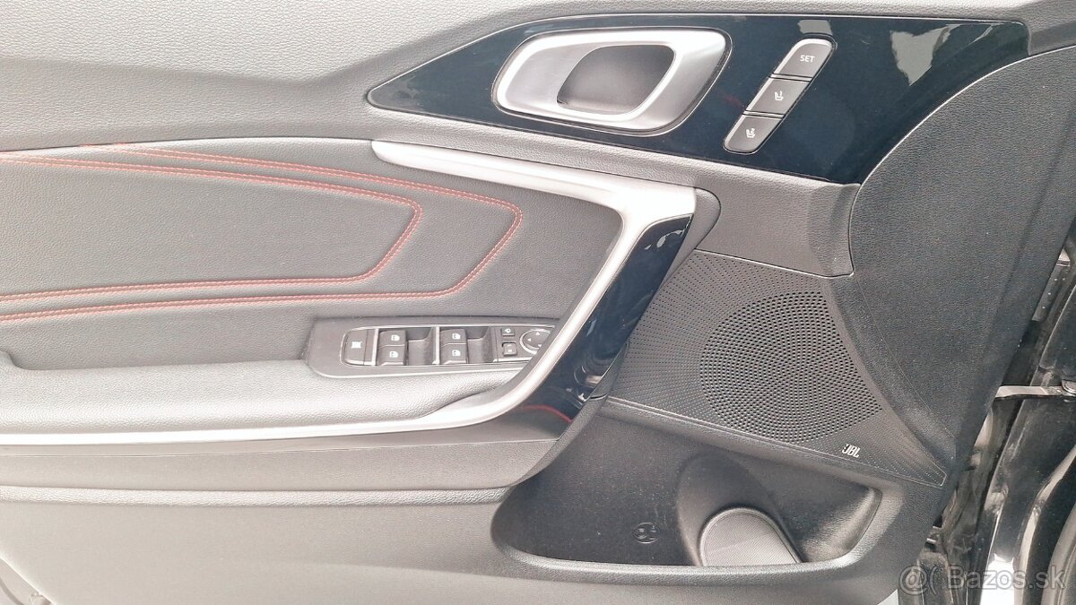 Kia Proceed 1,6 T-GDi GT SR, 1. majiteľ, automat, v záruke - 7
