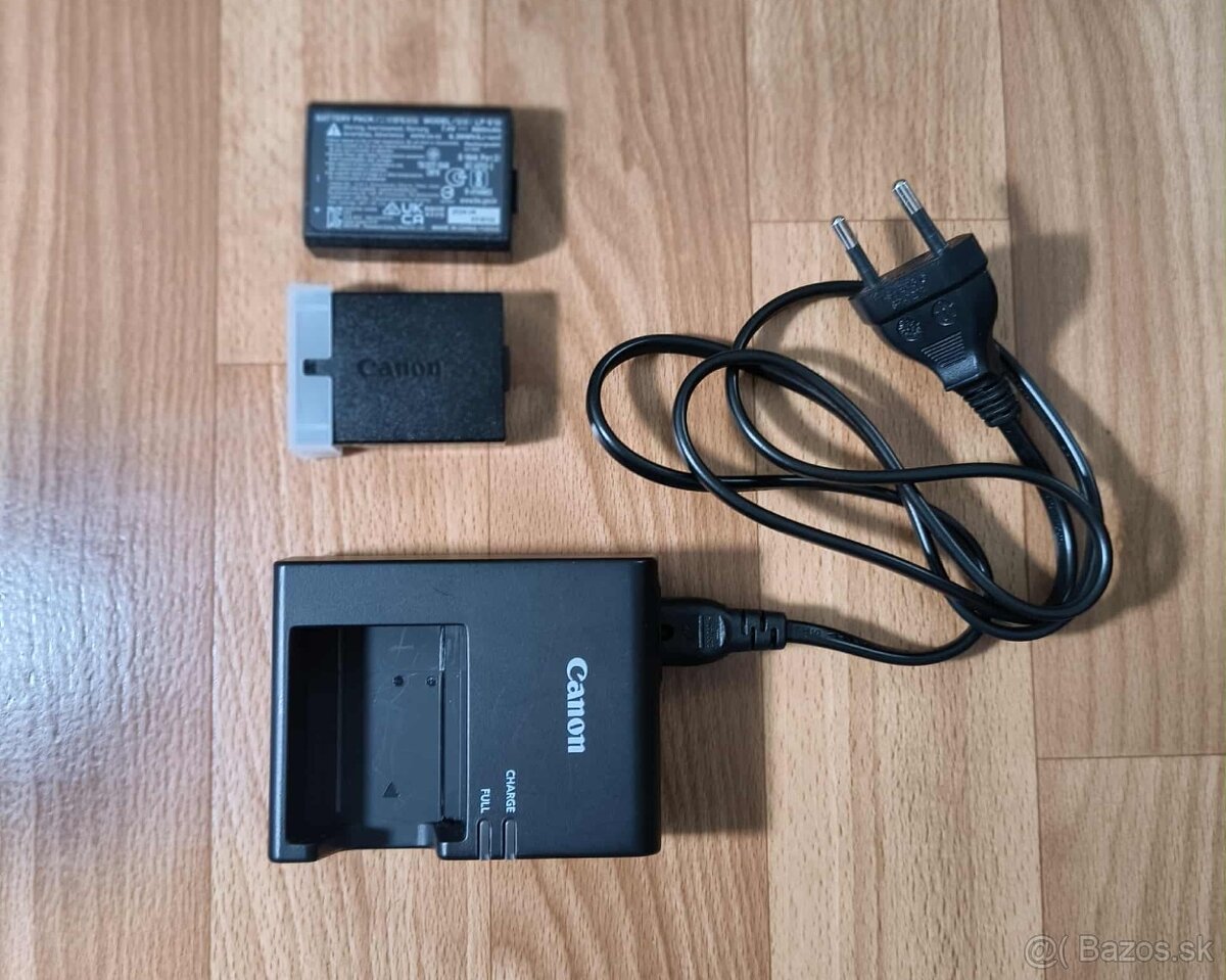 Canon EOS 2000D | Dva objektívy | Taška + príslušenstvo - 7