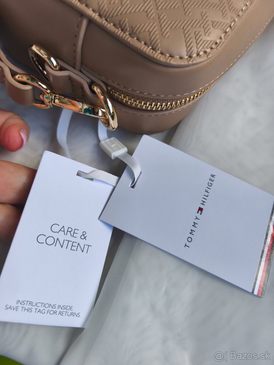 Hnedá crossbody kabelka zn. Tommy Hilfiger - 7