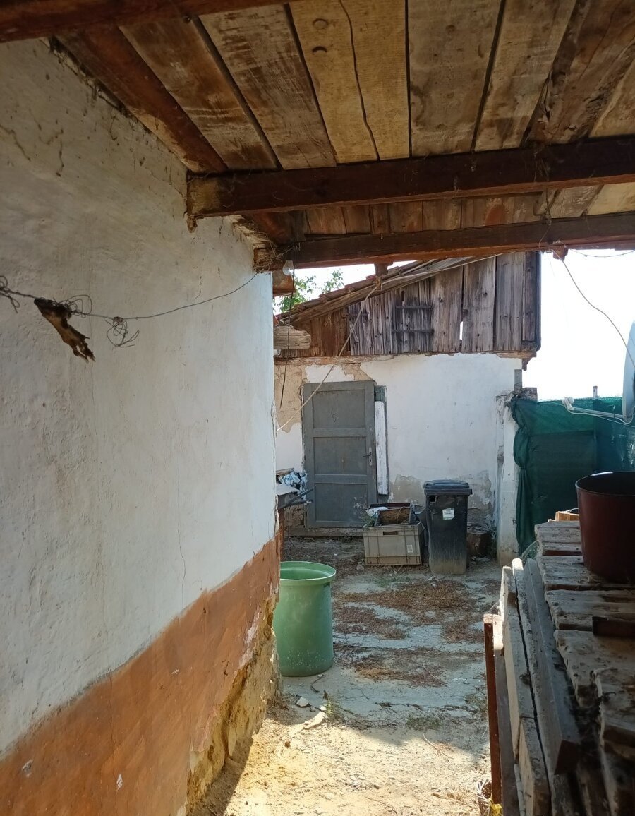 Predaj-rodinný domček v pôvodnom stave Bojničky - 7