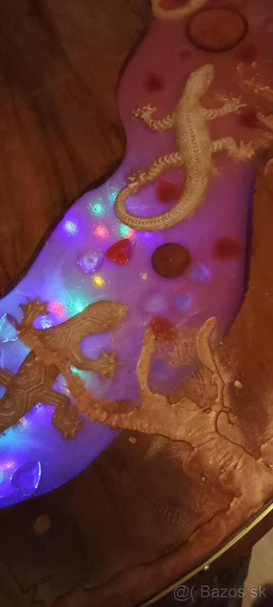 Epoxidovy stolik - 7