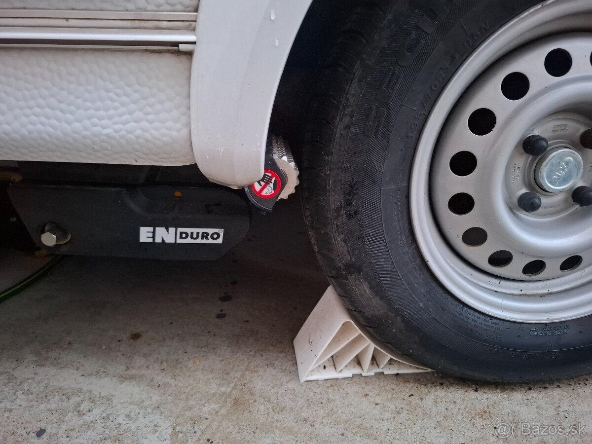 WEINSBERG CaraOne 420 QD plna vybava - 7