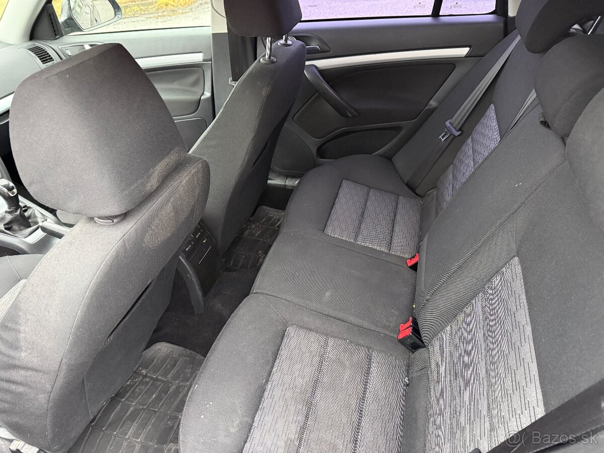 ŠKODA OCTAVIA 1.6TDI COMBI - 7