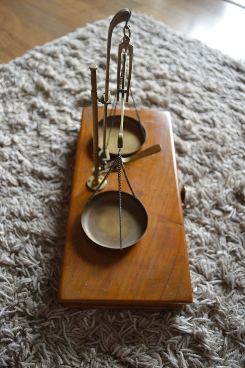 predam krasne starozitne lekarnicke vahy - 7