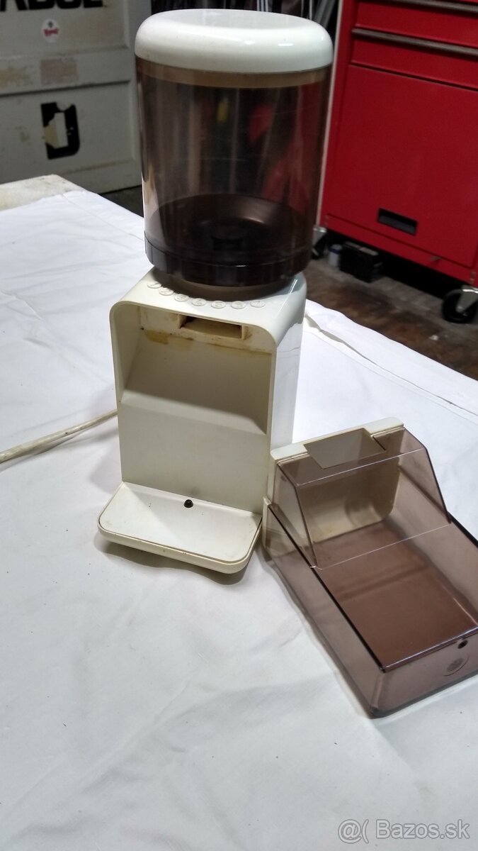 Mlincek na kavuETA-retro - 7