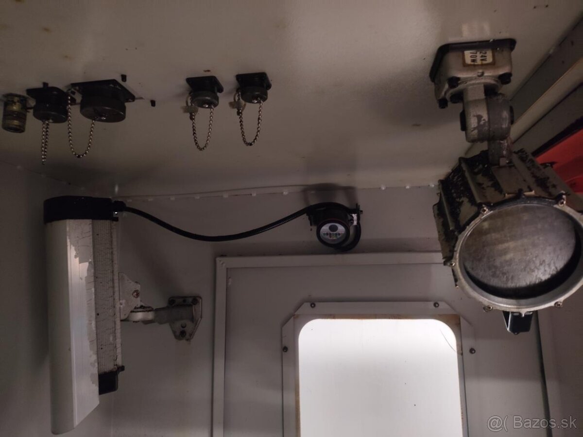 Obráběcí centrum (vertikální) INTOS VOC 1000 (8553) - 7