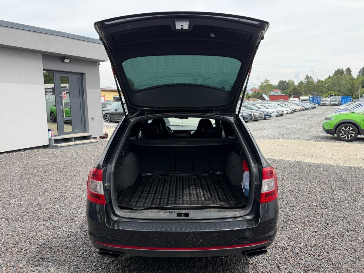 Škoda Octavia Combi 2.0 TDI DPF RS DSG - 7