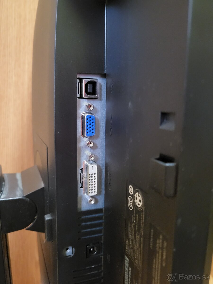 23" Dell P2312Ht, Full HD 1920x1080, DVI, VGA, 5ms - 7