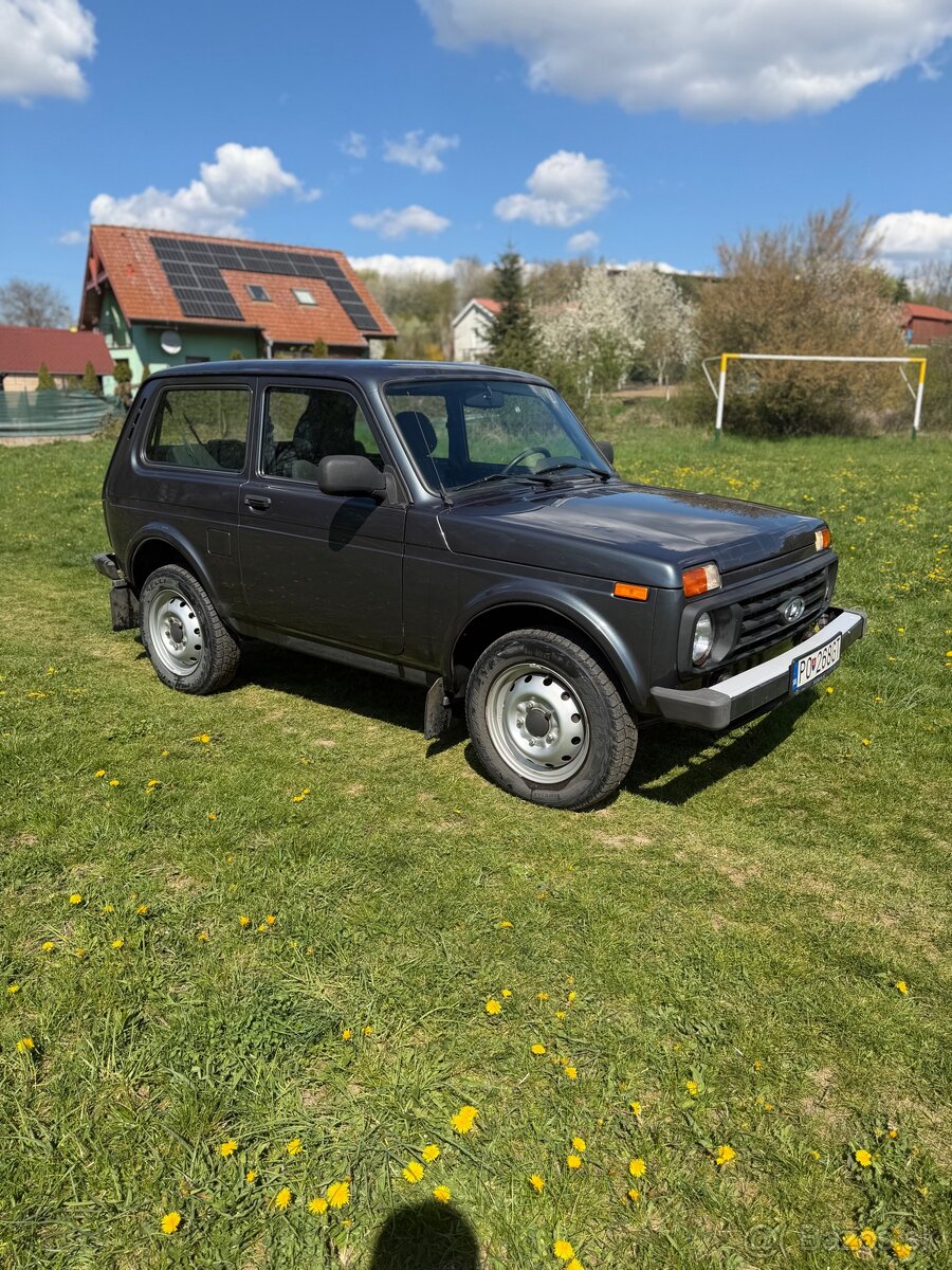 Lada 4x4 Niva - 7