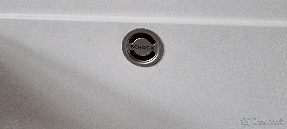 Nový kuchynský drez Schock Mono - 7