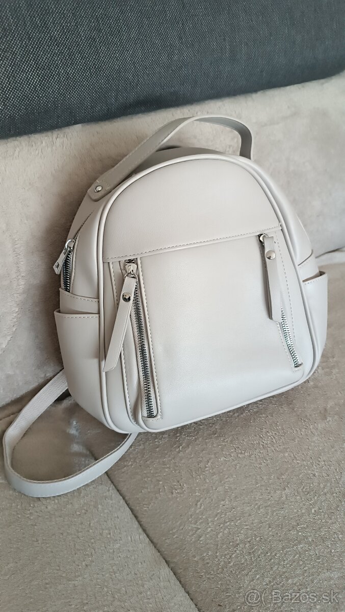 Dámsky plecniak novy - 7
