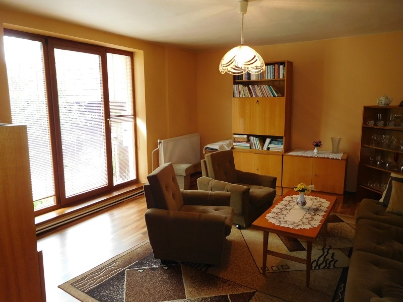 Na predaj čiastočne prerobený dom s pozemkom o výmere 699m2 - 7