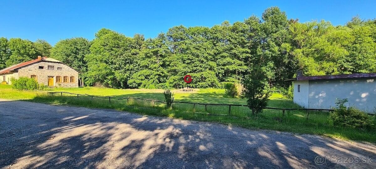 POZEMOK V SRDCI VIHORLATU – REMETSKÉ HÁMRE - 7