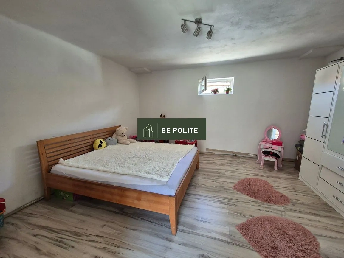 EXKLUZÍVNE Predaj 3-izbového RD, 100 m2, 6,8 á pozemok, Svod - 7