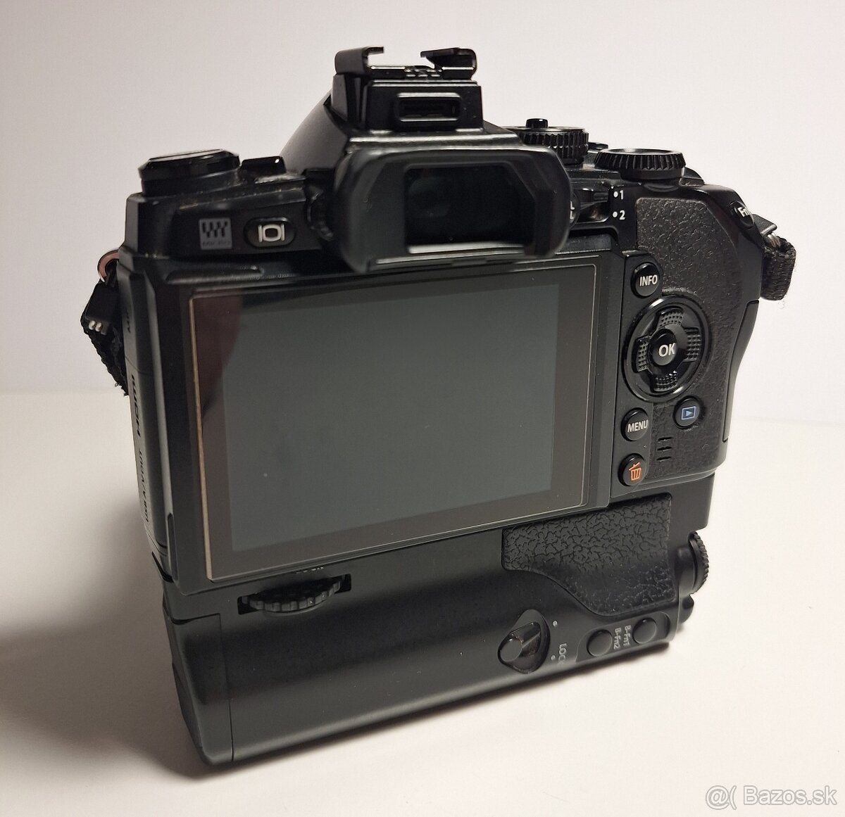 Olympus OM-D E-M1 - 7