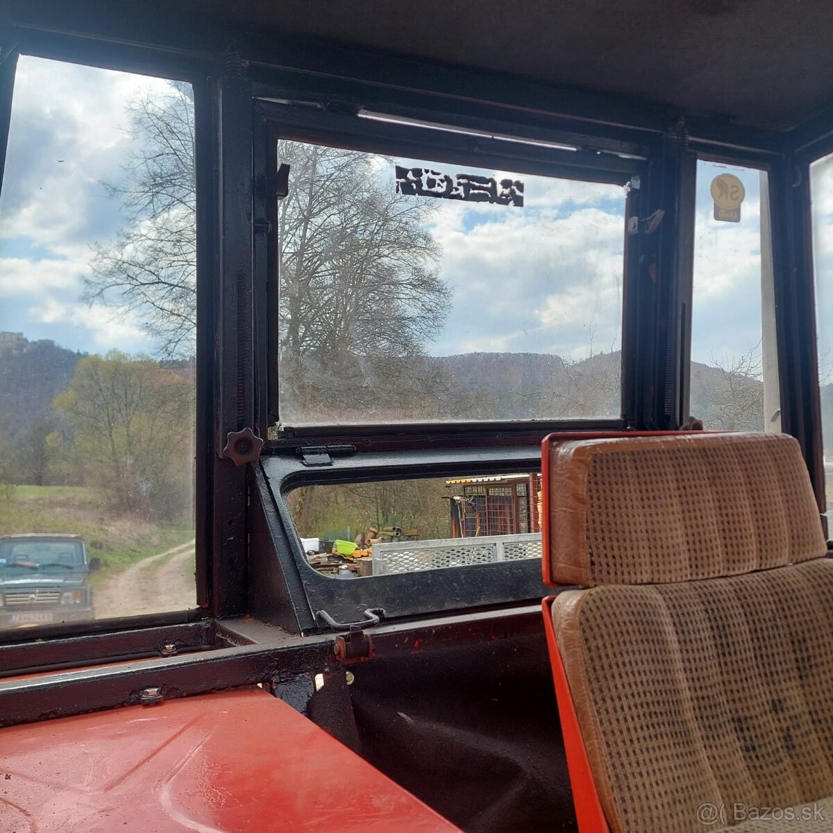 Traktor Zetor 5645 - 7