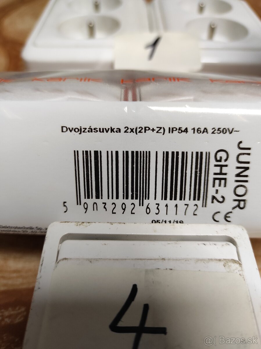 Zásuvky, zástrčky - NEPOUŽITÉ - 7