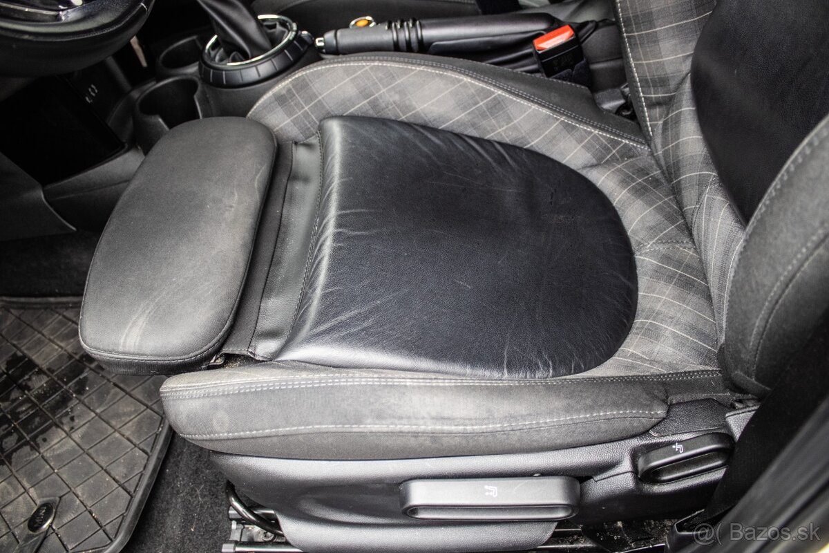 Mini Cooper 1.5D 85kW, 5d, AT/8 - 7