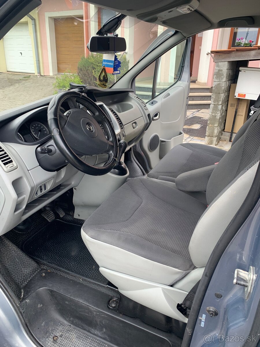 OPEL VIVARO - 7