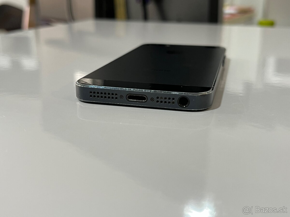 iPhone 5 32GB Black dobrý stav - 7