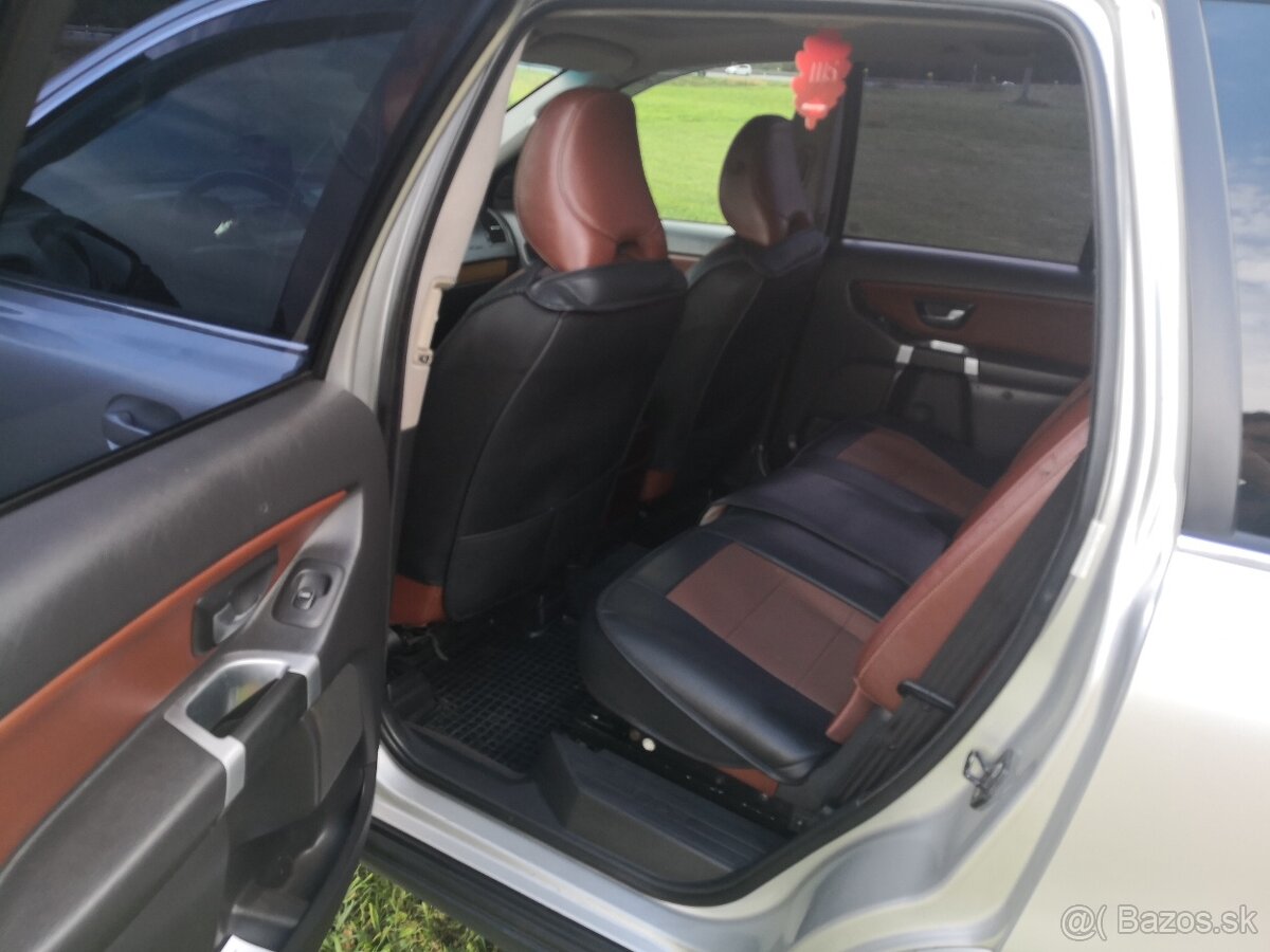 Volvo XC 90 - 7