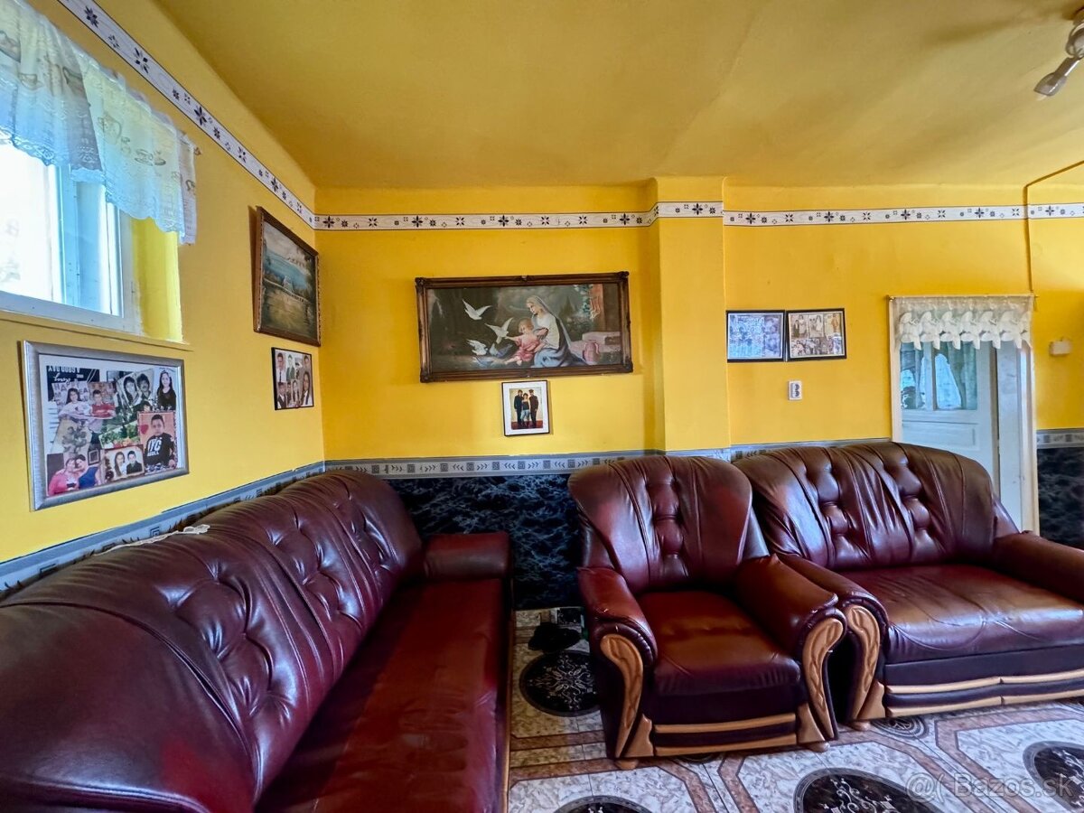 MAĎARSKO - SZENDRO - ZNÍŽENÁ CENA 2 IZBOVÝ RODINNÝ DOM NA T - 7