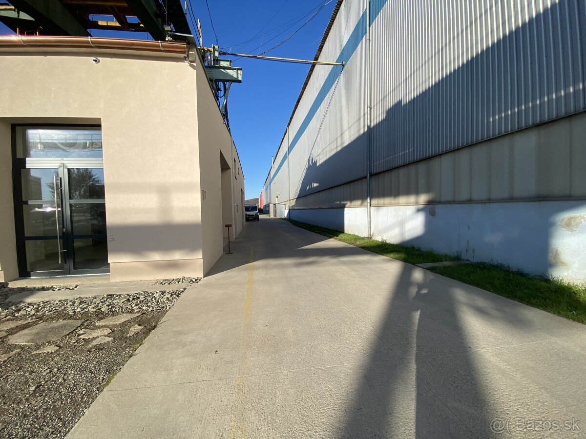 Priestranné rekonštruované kancelárie - 30 a 34 m2 na Jazere - 7