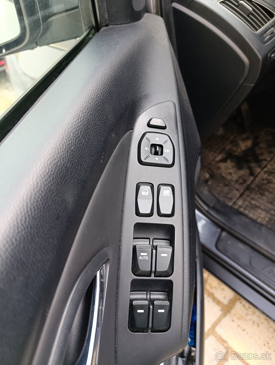 Hyundai IX35 1,6 benín, 99kw, 100.000km - 7