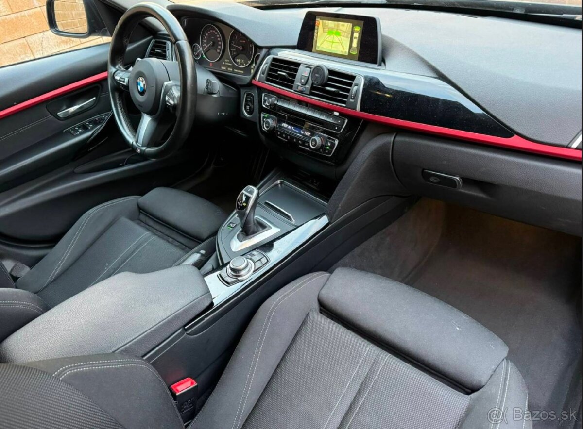 BMW Rad 3 Touring 320i xDrive Sport Line Shadow A/T - 7