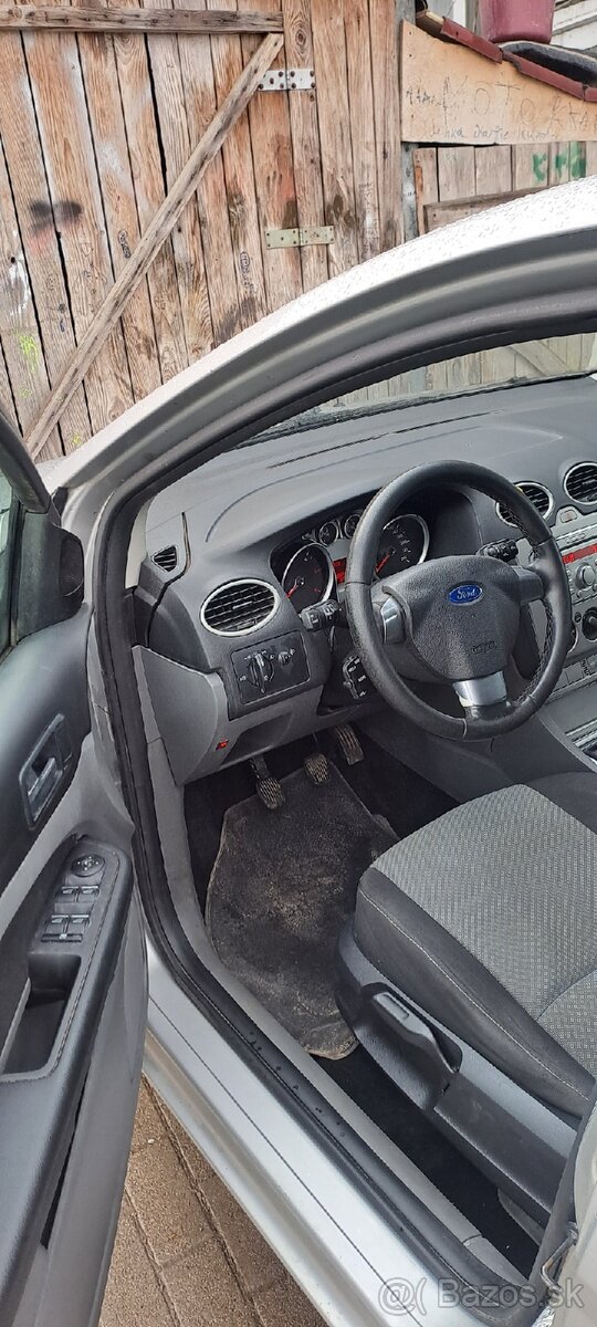Ford Focus 2 - 7