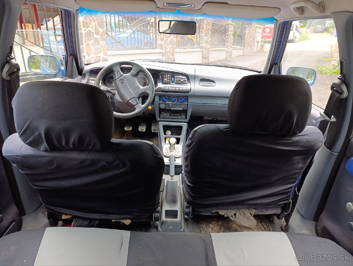 Rozpredám škoda Felicia 1.6mpi 55kw - 7