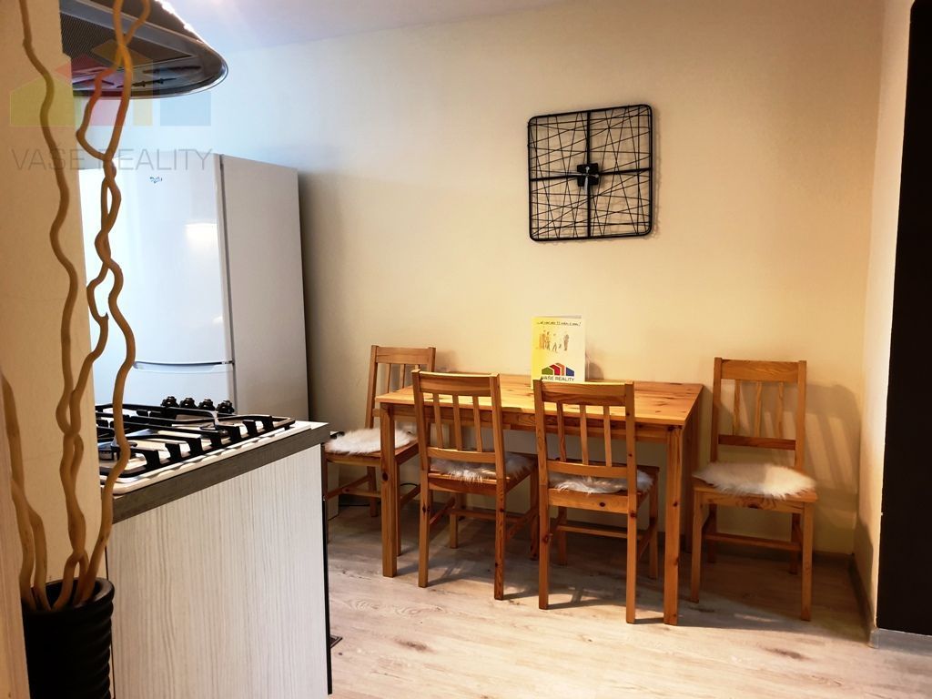 Na prenájom moderný zariadený 2 izbový byt po kompletnej - 7