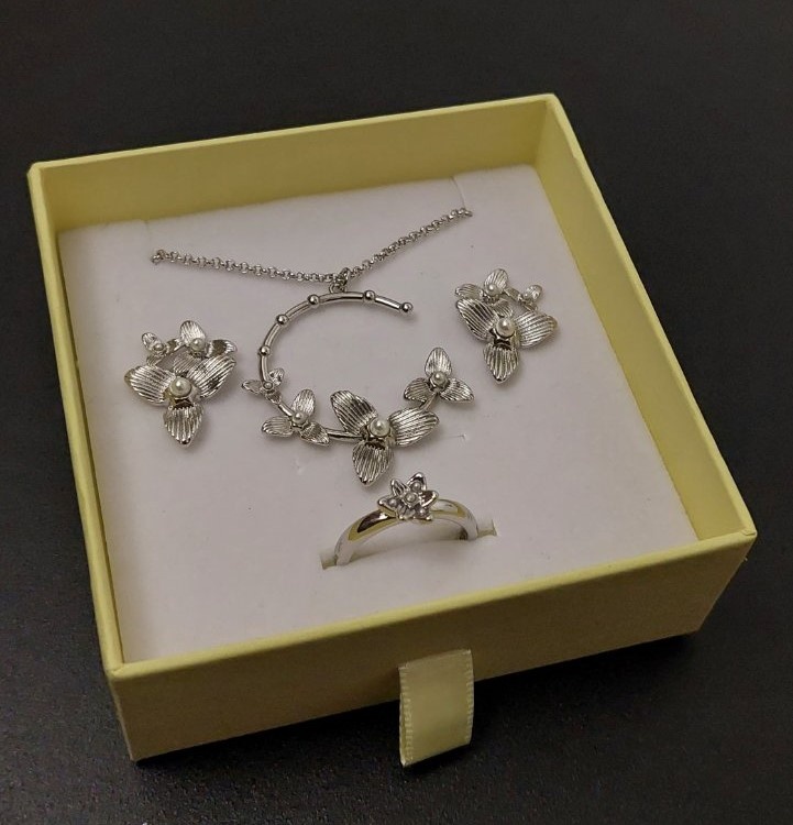 Predám kolekcie Petra Toth - 7