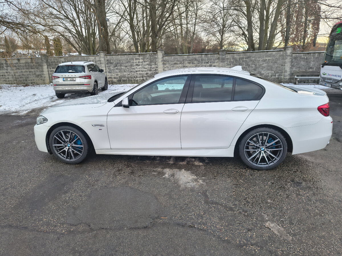 BMW 530D XDrive M-Packet - 7