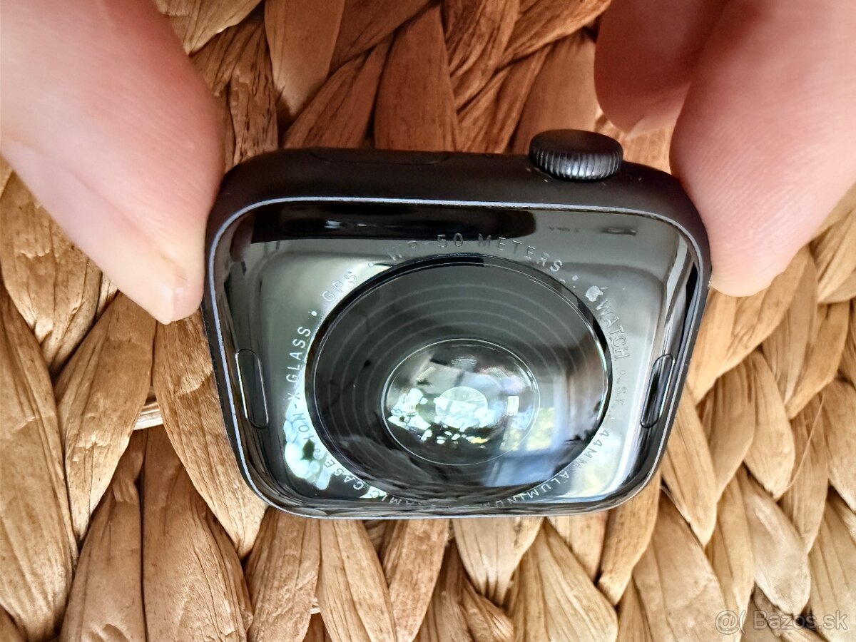 Apple Watch SE 44 mm - 7