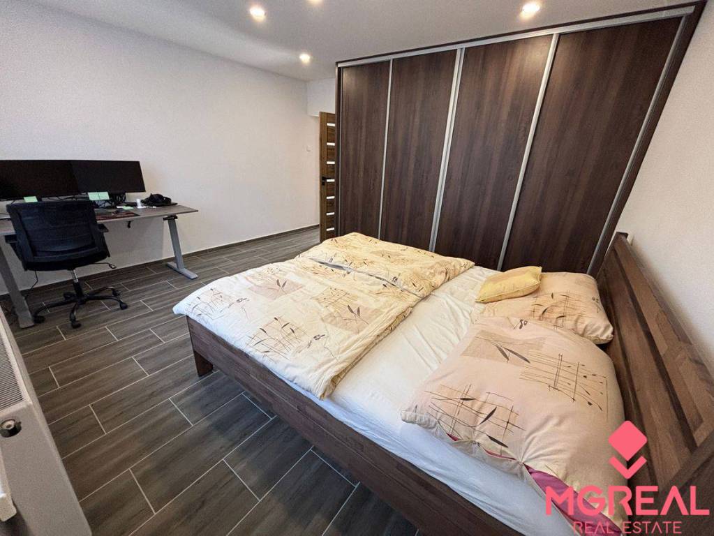 Rodinný dom Hajná Nová Ves po rekonštrukcii - 7