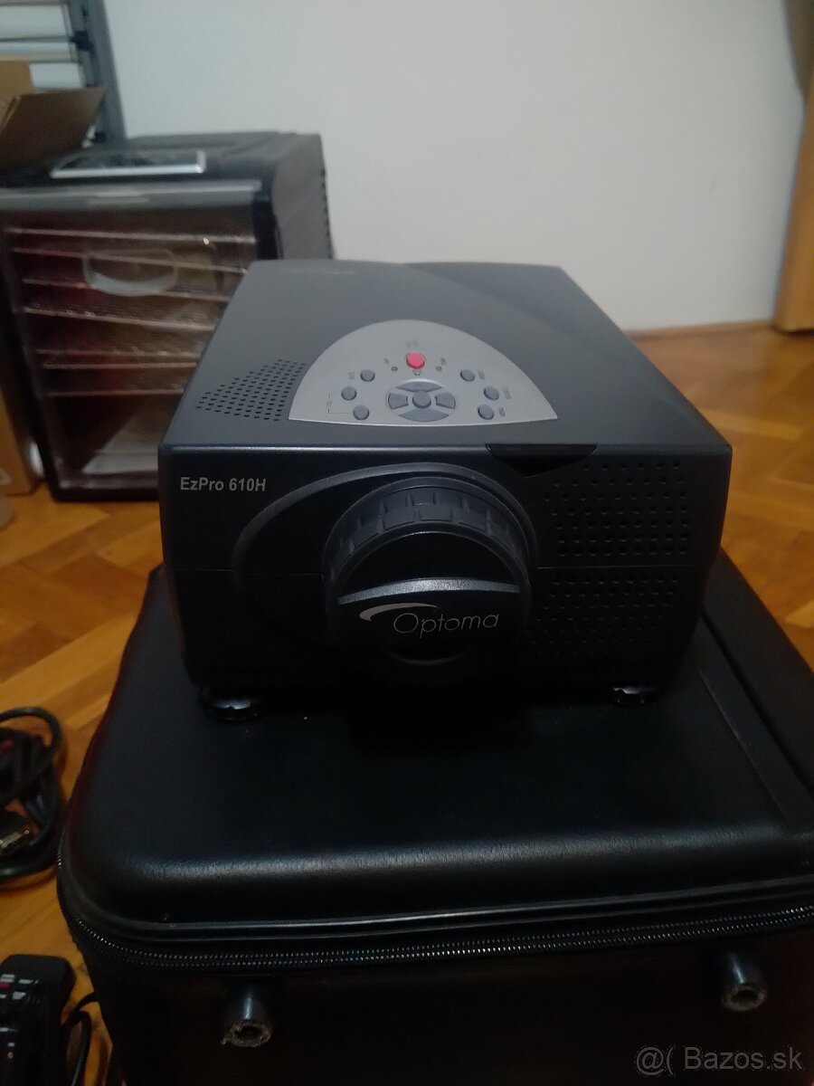 Optoma EzPro 610 - 7