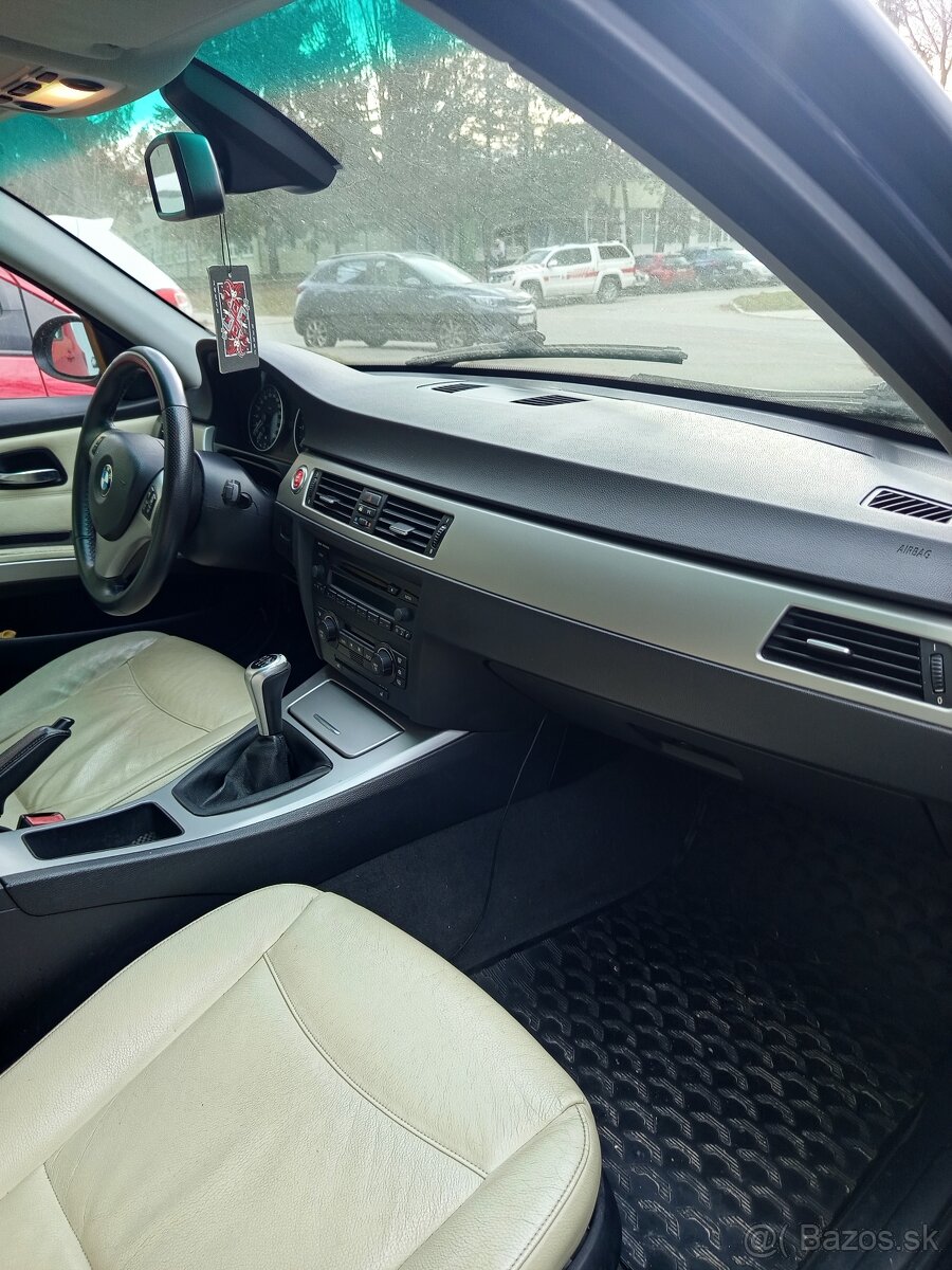BMW E91 320i - 7