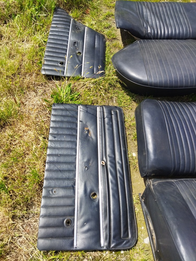 Sedačky fiat 125p + plecharina nová - 7