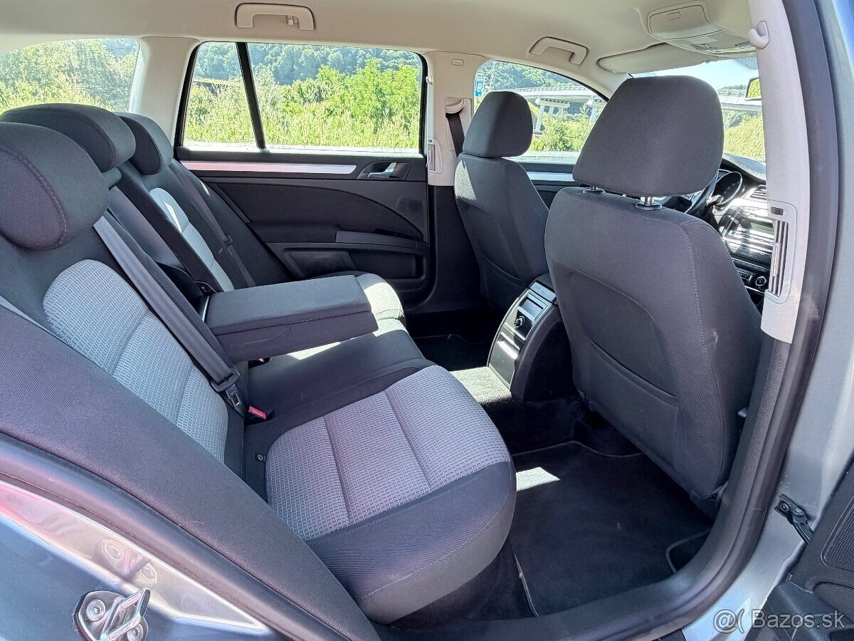 Škoda Superb Combi 2.0 TDI Možná výmena/leasing - 7